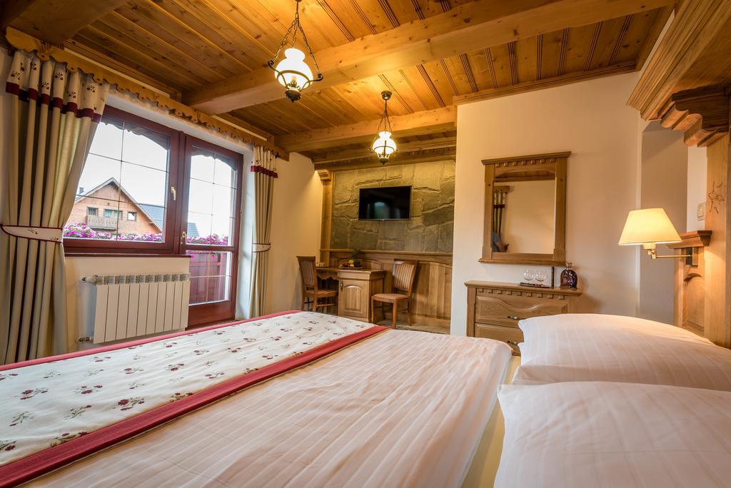Penzion Viktoria Ždiar Exteriör bild